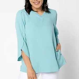 LOGO Lori Goldstein Small Stillwater Blue Beach Street Gauze V Neck Top A652636